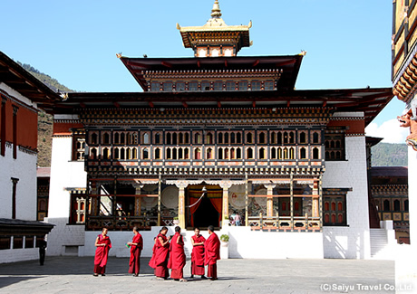 宗教と政治の中心、タシチョ・ゾン(ブータン)